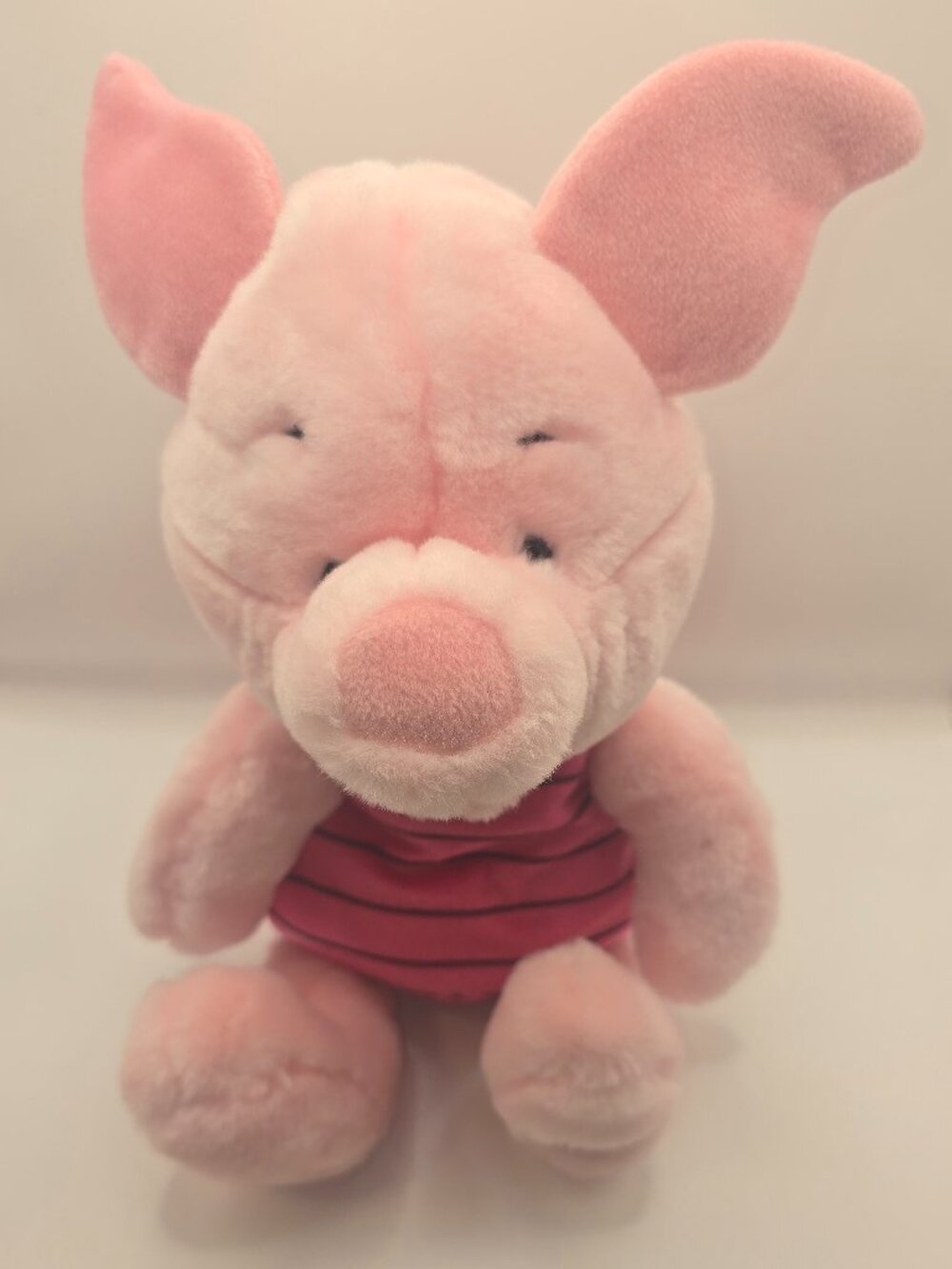 Official Disney Store Exclusive Piglet Plush Stuffed Animal 12" Winnie the Pooh
